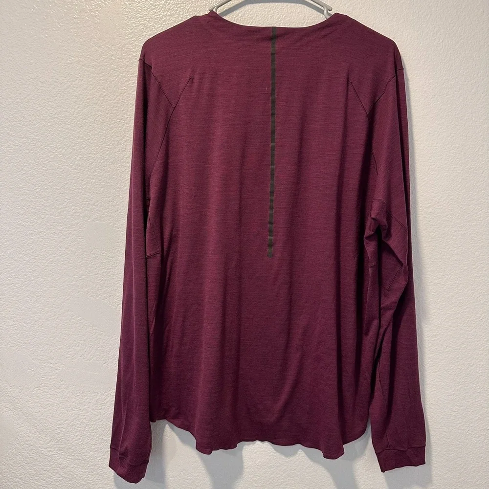 Lululemon Size-XL‎ Refract Long Sleeve Wool lab Black Cherry Deep Fuschia